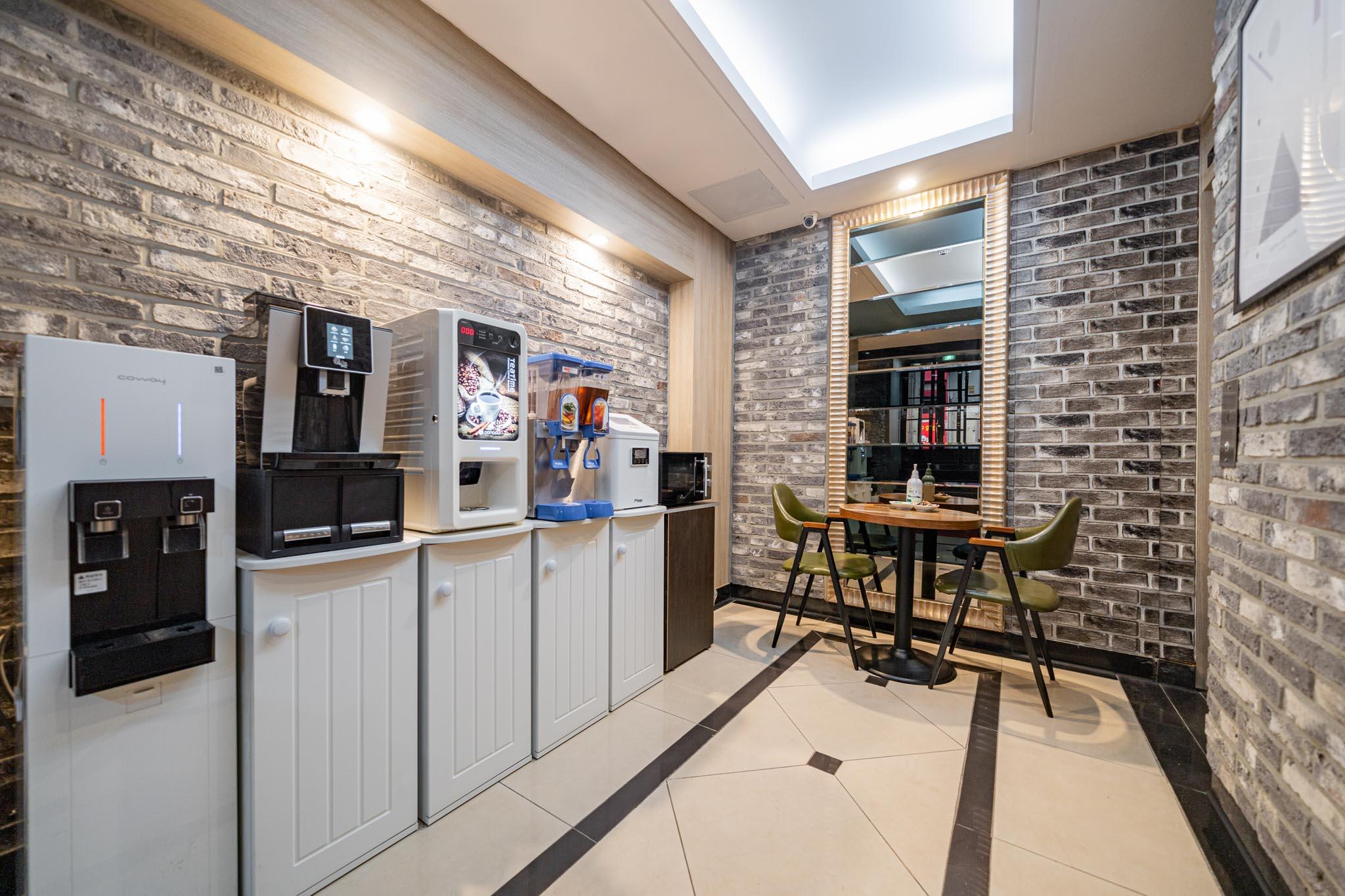 Suwon (Seryu station) Phoenix-20