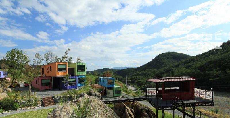 Yeongwol Cube Zone Camping Pension