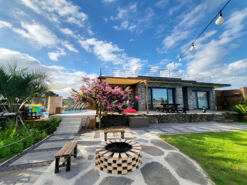 Seogwipo Habisol Private Pool House