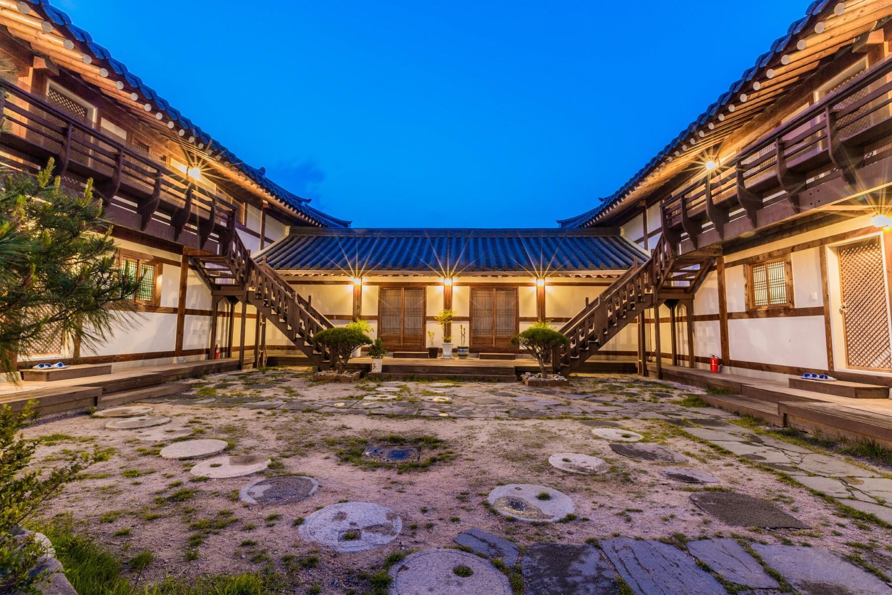 Gyeongju Seonamsan Hanok Stay-8