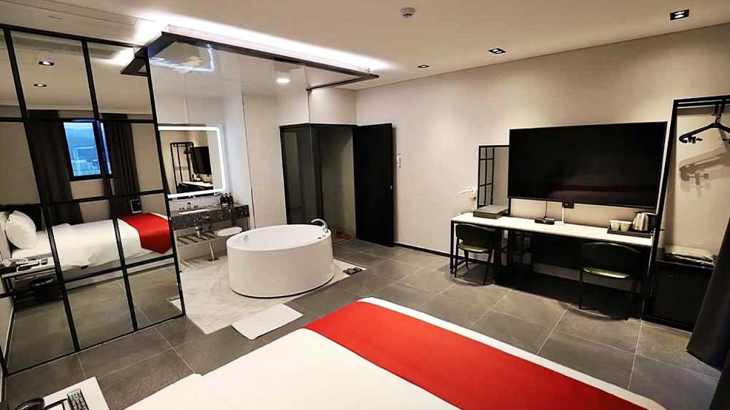 Dongducheon Hotel The Gray-5