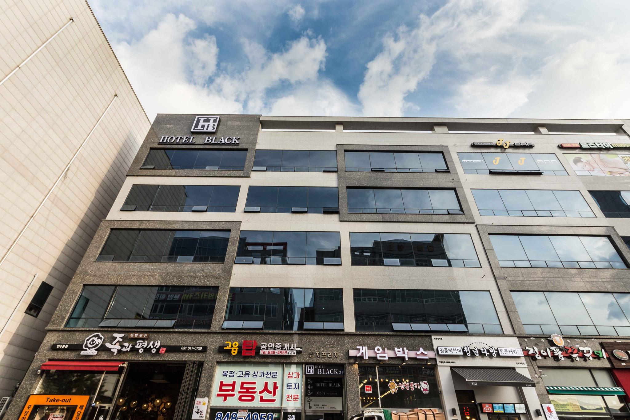 Yangju Hotel Black-11