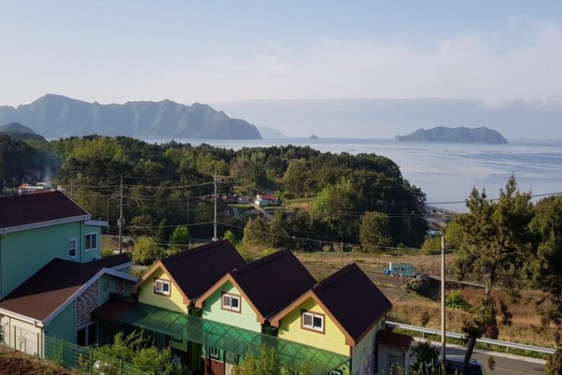 Goseong Family Pension