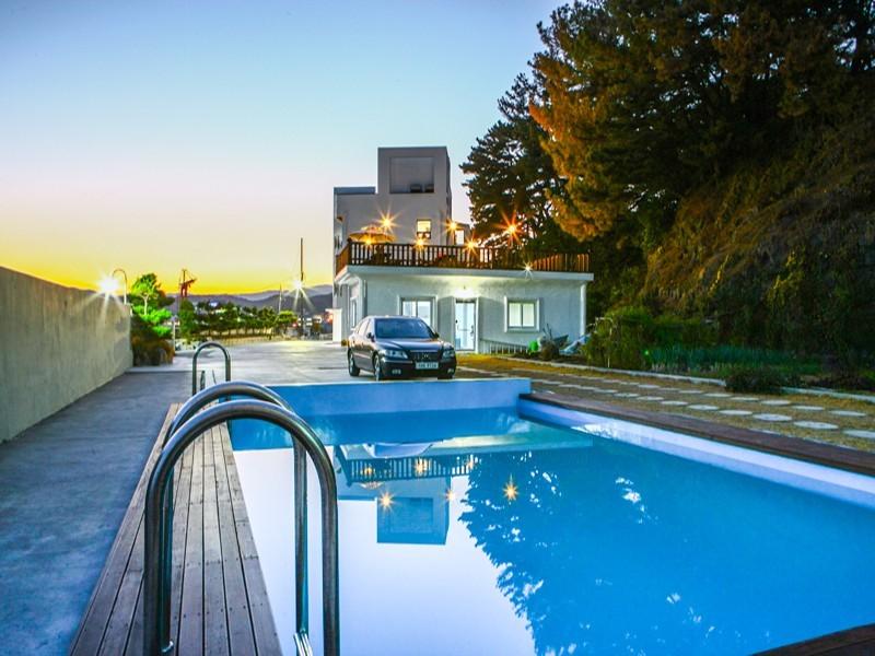 Gyeongju Haevichi Pension