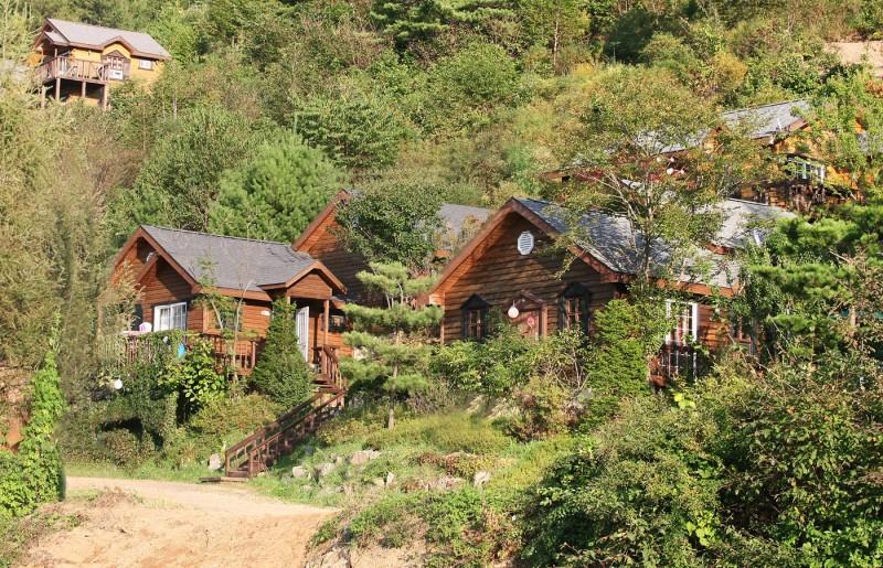 Jeongseon Haetbinnuri Pension