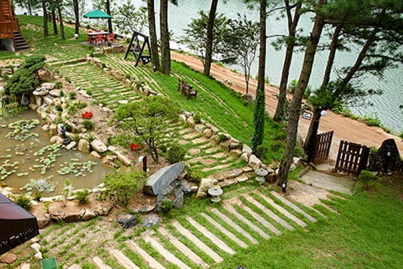 Pocheon Lake Side Beautiful House Pension-13