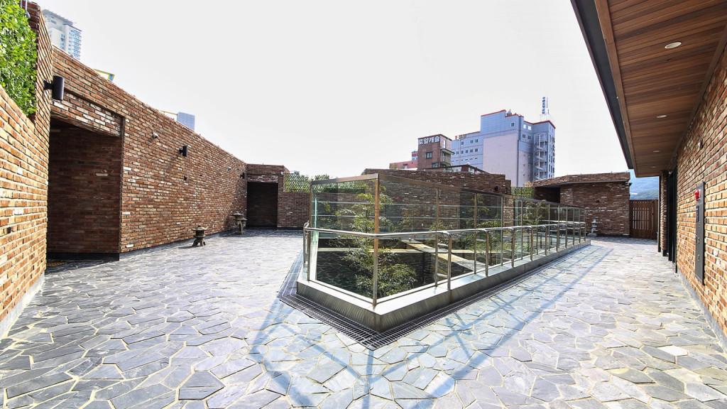 Daeseonggwan Hot Spring Hotel-16