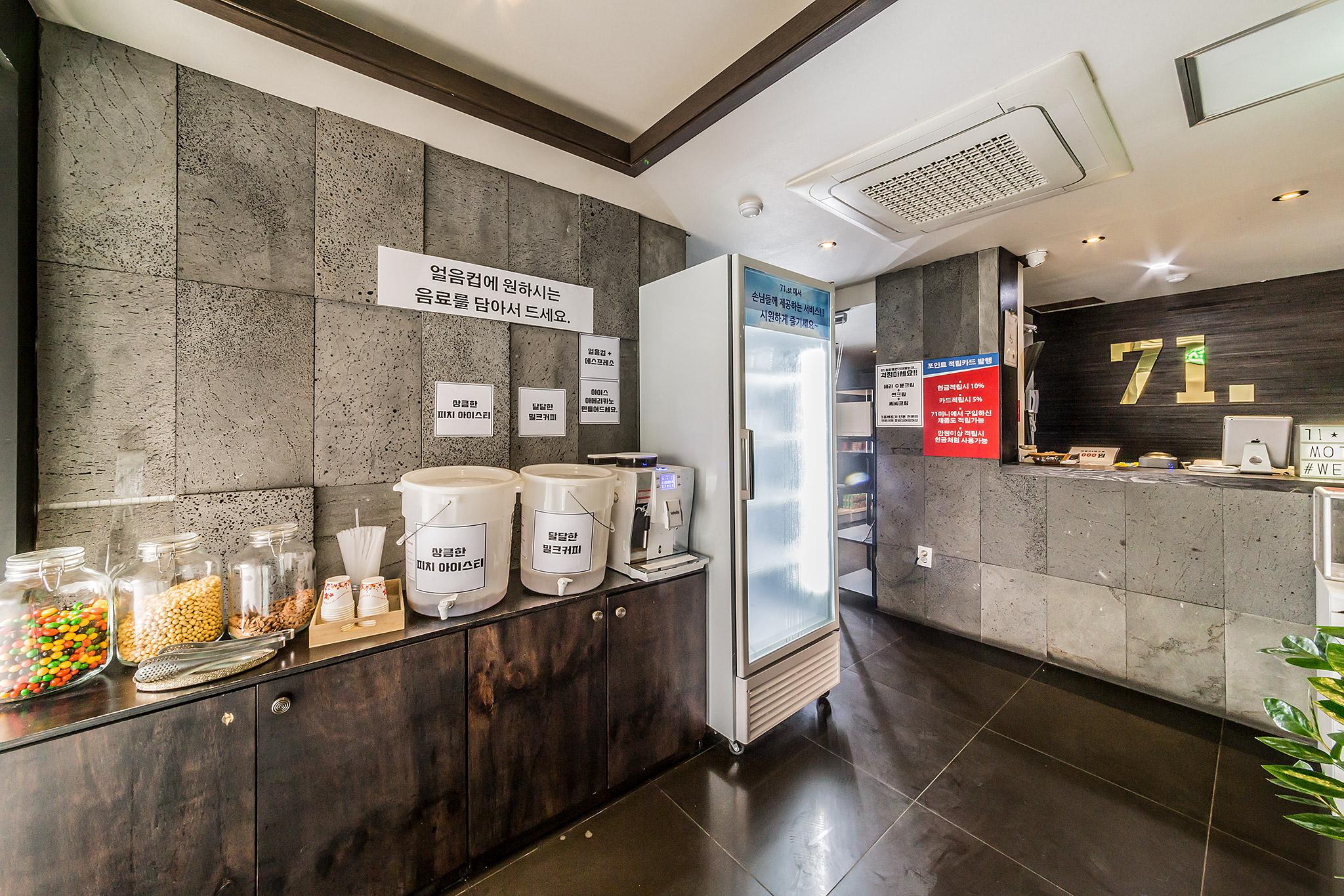 Suwon Station 71st-37