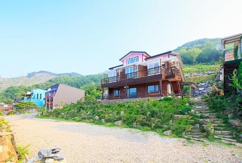Chungju Landscape Pension