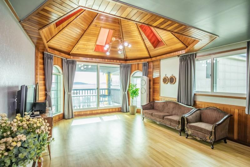 Ganghwado Green Star Pension-7