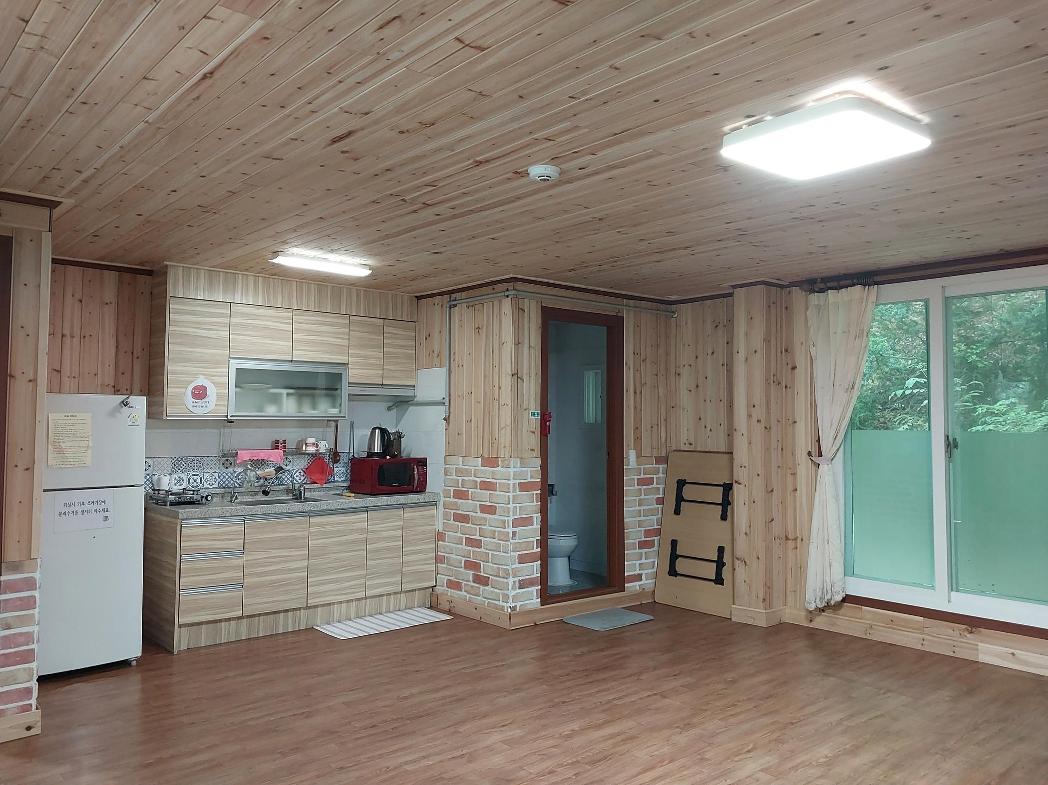 Sangju Find Me Into Nature Pension