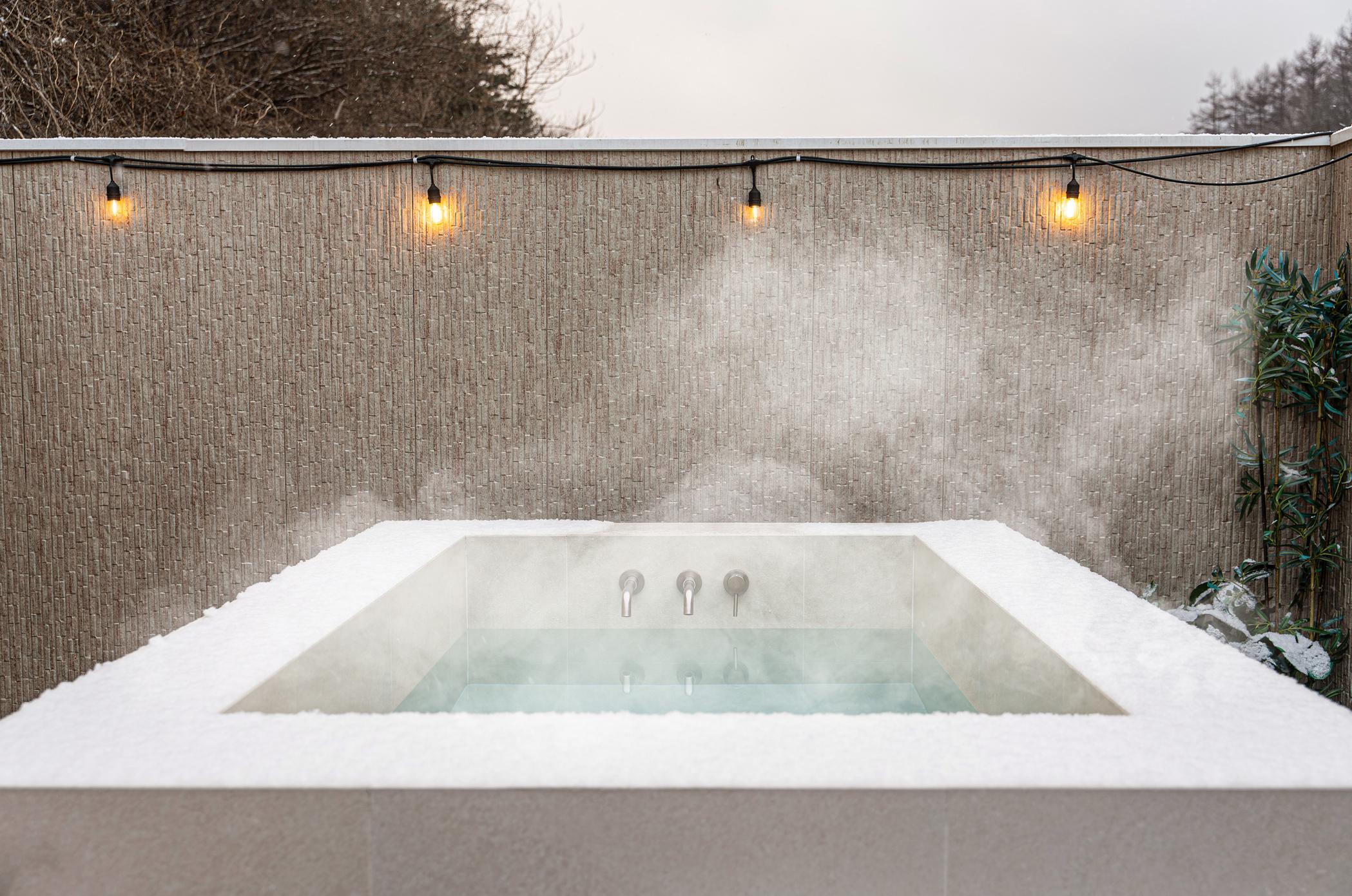 Gapyeong Dumil Outdoor Spa Glamping