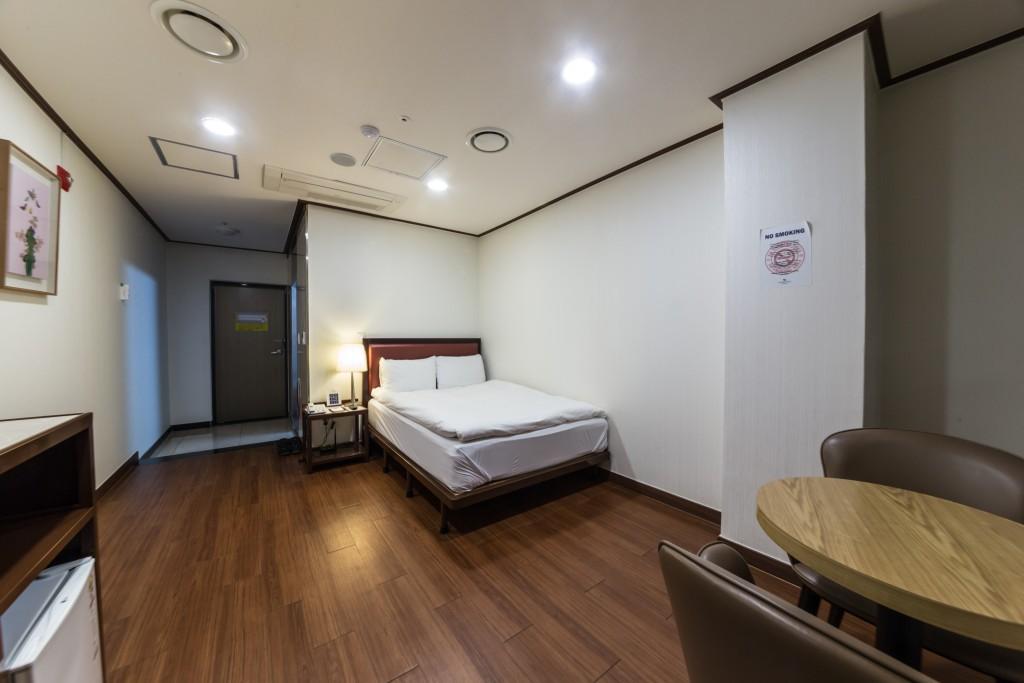 Youngbin Hotel-8