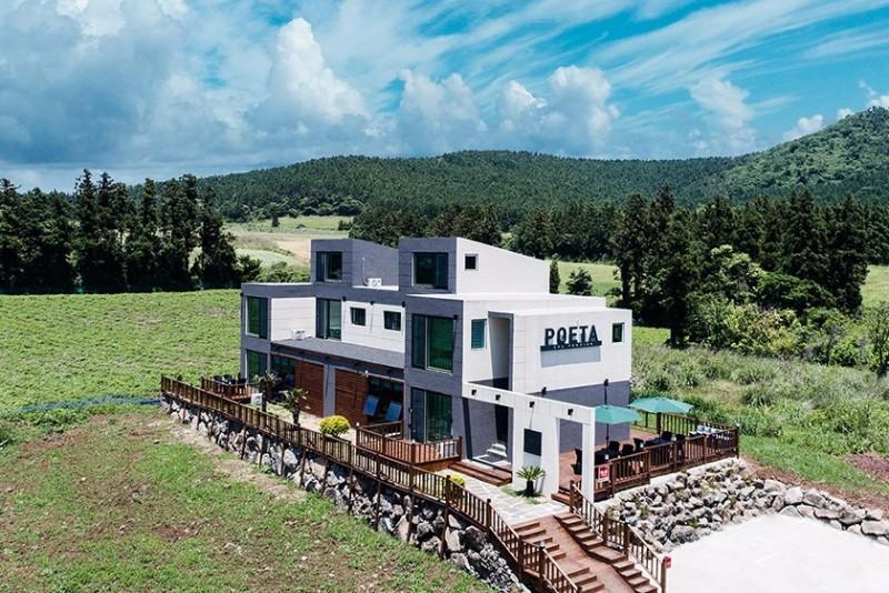 Seogwipo Poeta Pension