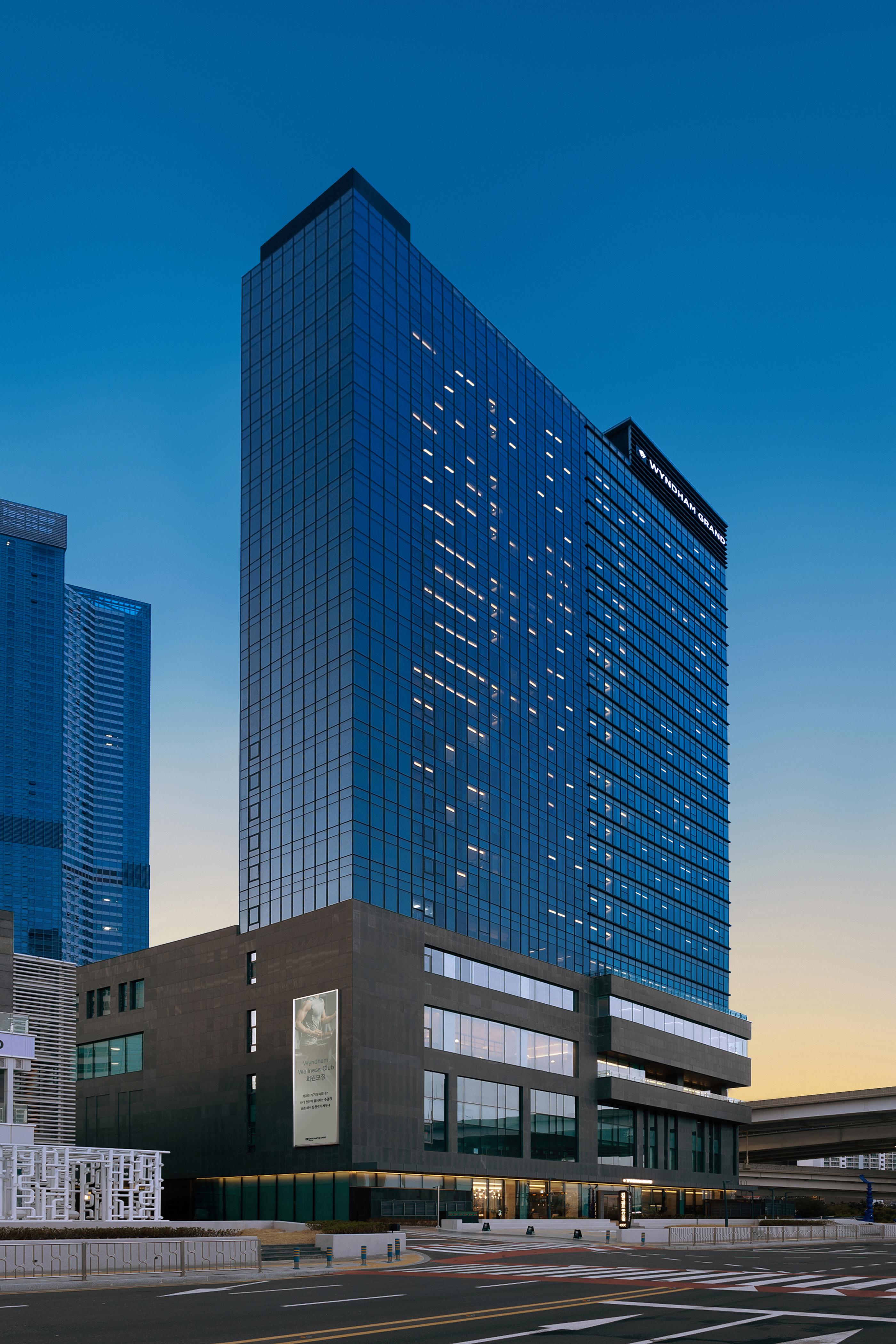 Wyndham Grand Busan-2