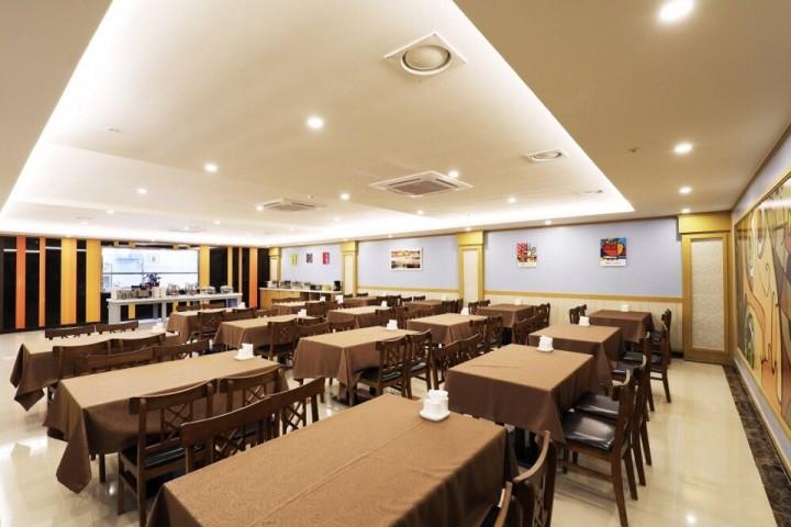 Paju Golden Hill Tourist Hotel-5