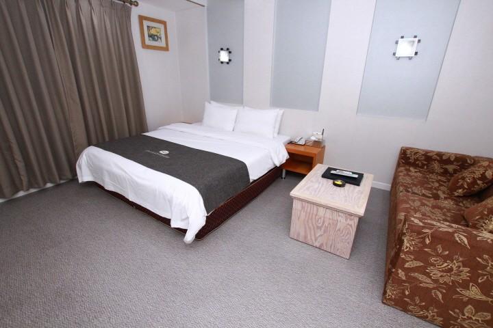 Hotel Amour Suwon-4