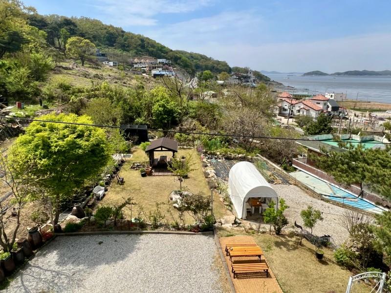 Ganghwado Atelier Pension-9