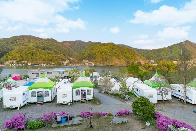 Gapyeong Namiseom Best Camping Pension