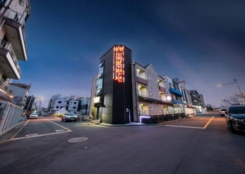 Boryeong (Daecheon) pretty pension pet friendly pretty daeng