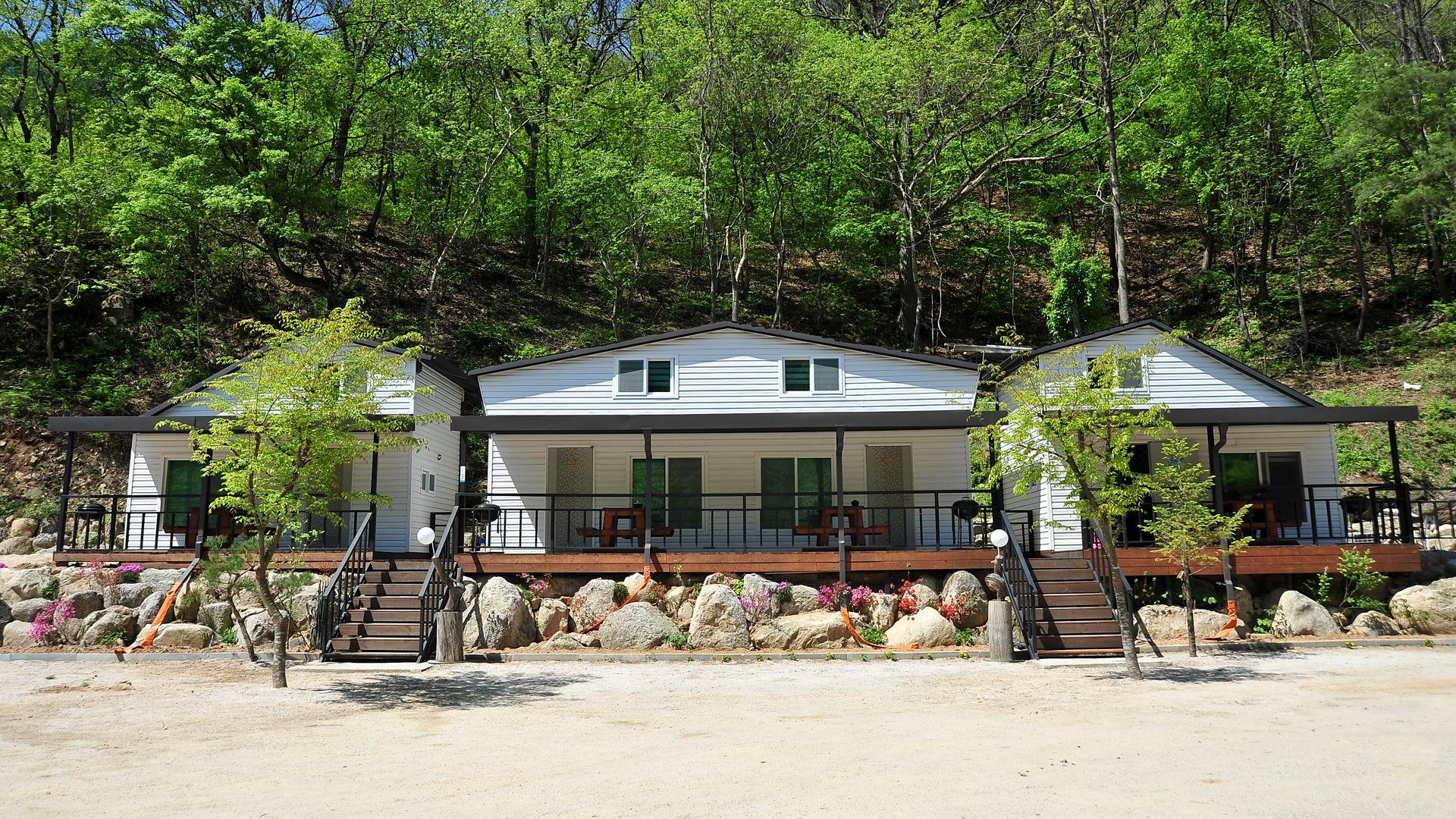 Gapyeong Stream Crossing Pension