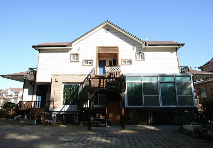 Taean Haejoeum Pension