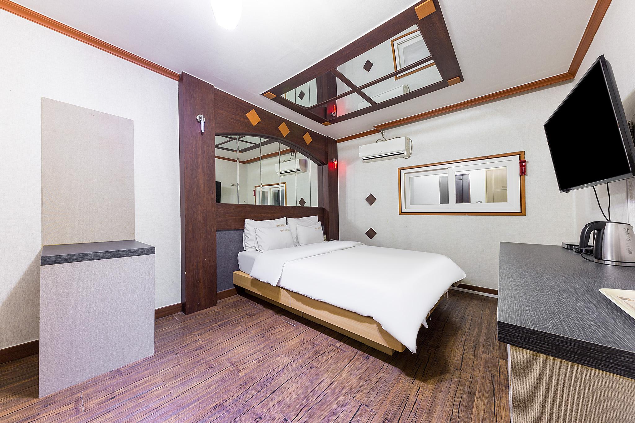 Jeonju Junghwadong Alps