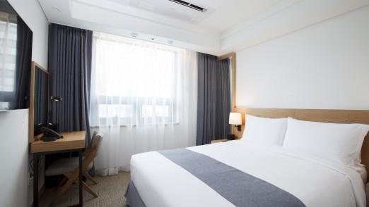Baiton Hotel-2