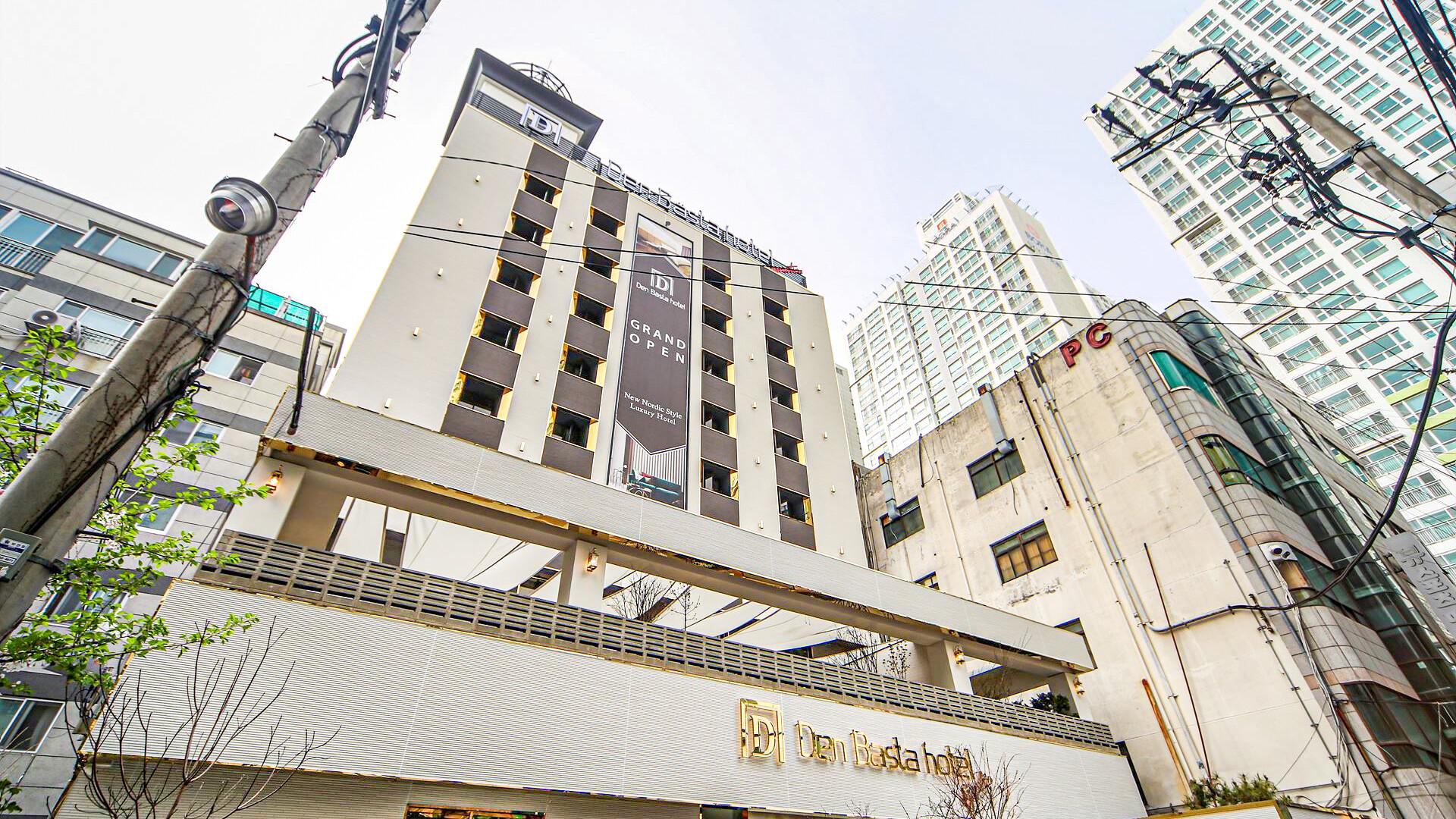 Den Basta Hotel