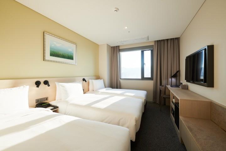 Nine Tree by Parnas Seoul Dongdaemun-11