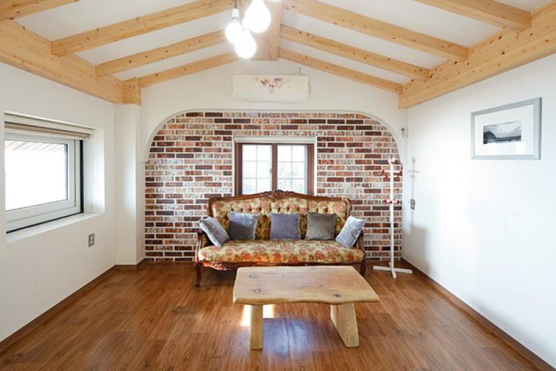 Yeosu Tirol Pension
