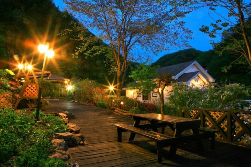 Gapyeong Dorothy Pension (next to the valley)-10