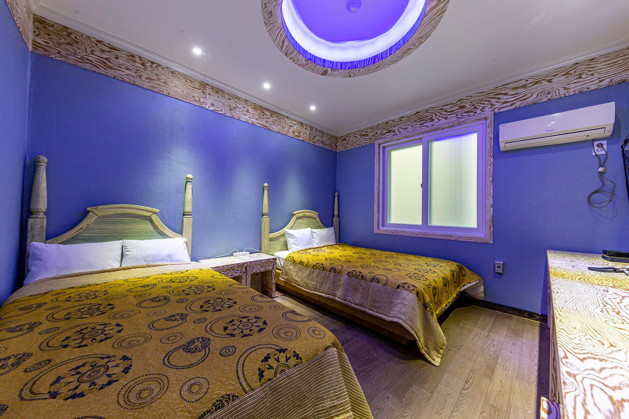 Daejeon Sintanjin Sun and Moon