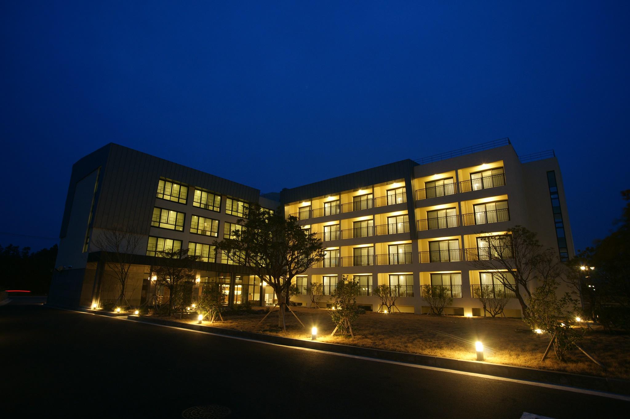 Elaine Hotel