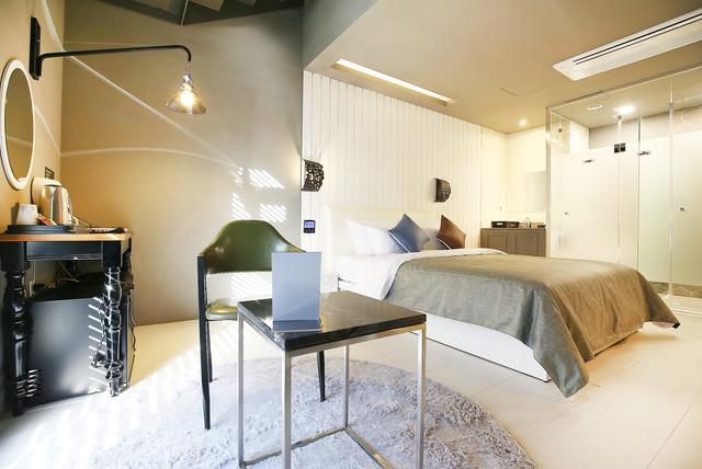 Chungju The 10th (Drive in Hotel)