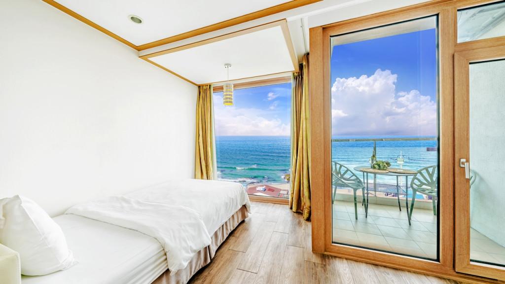 Gangneung Four Seasons Hotel and Pension