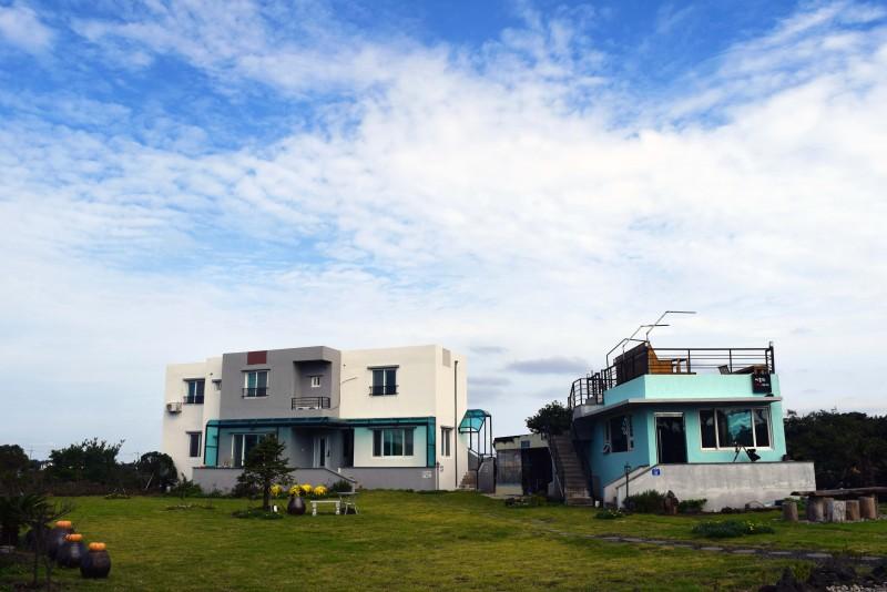 Jeju Joamoru Pension