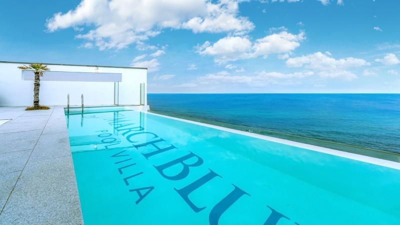 Pohang March Blue Poolvilla