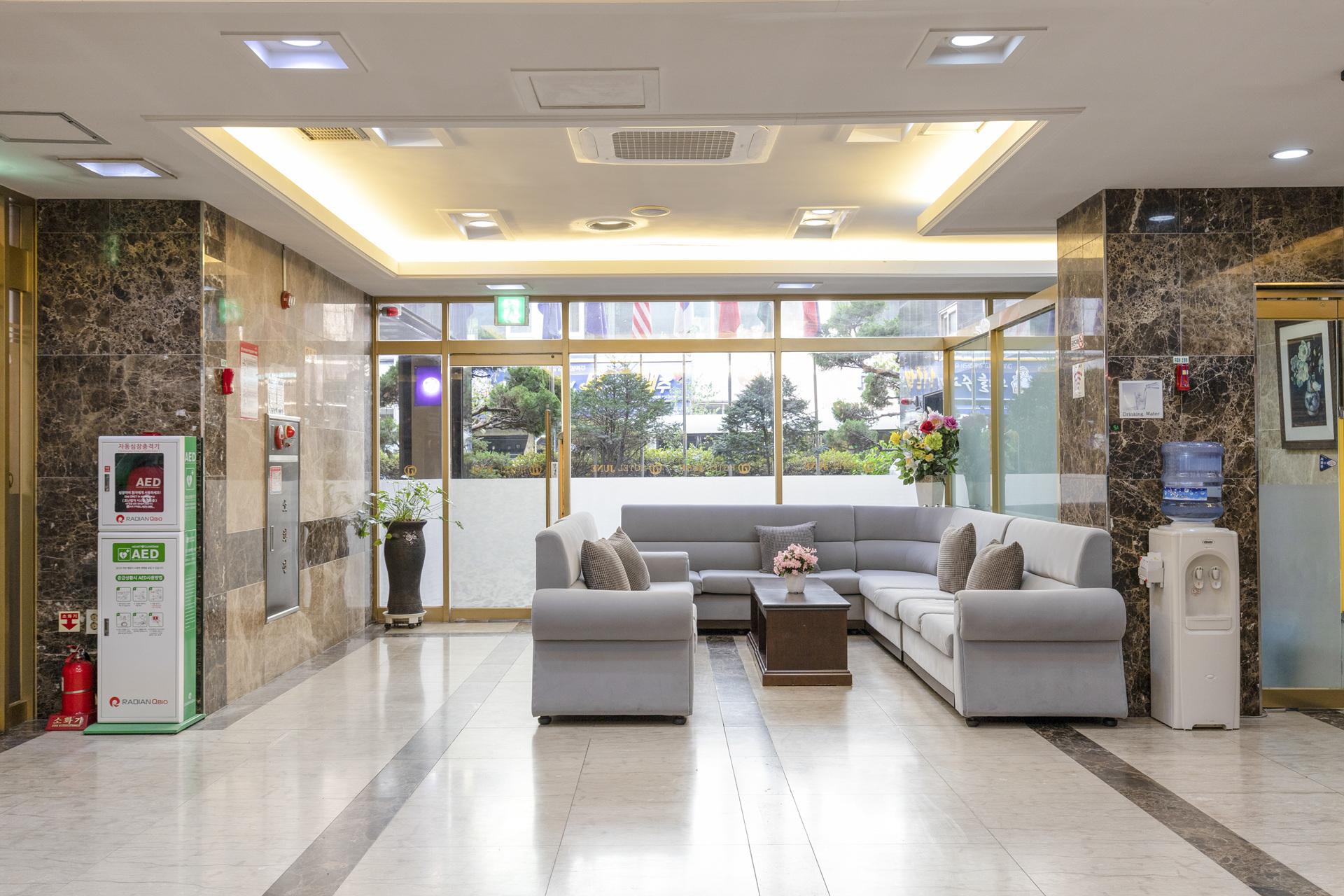Hotel Airport June-18