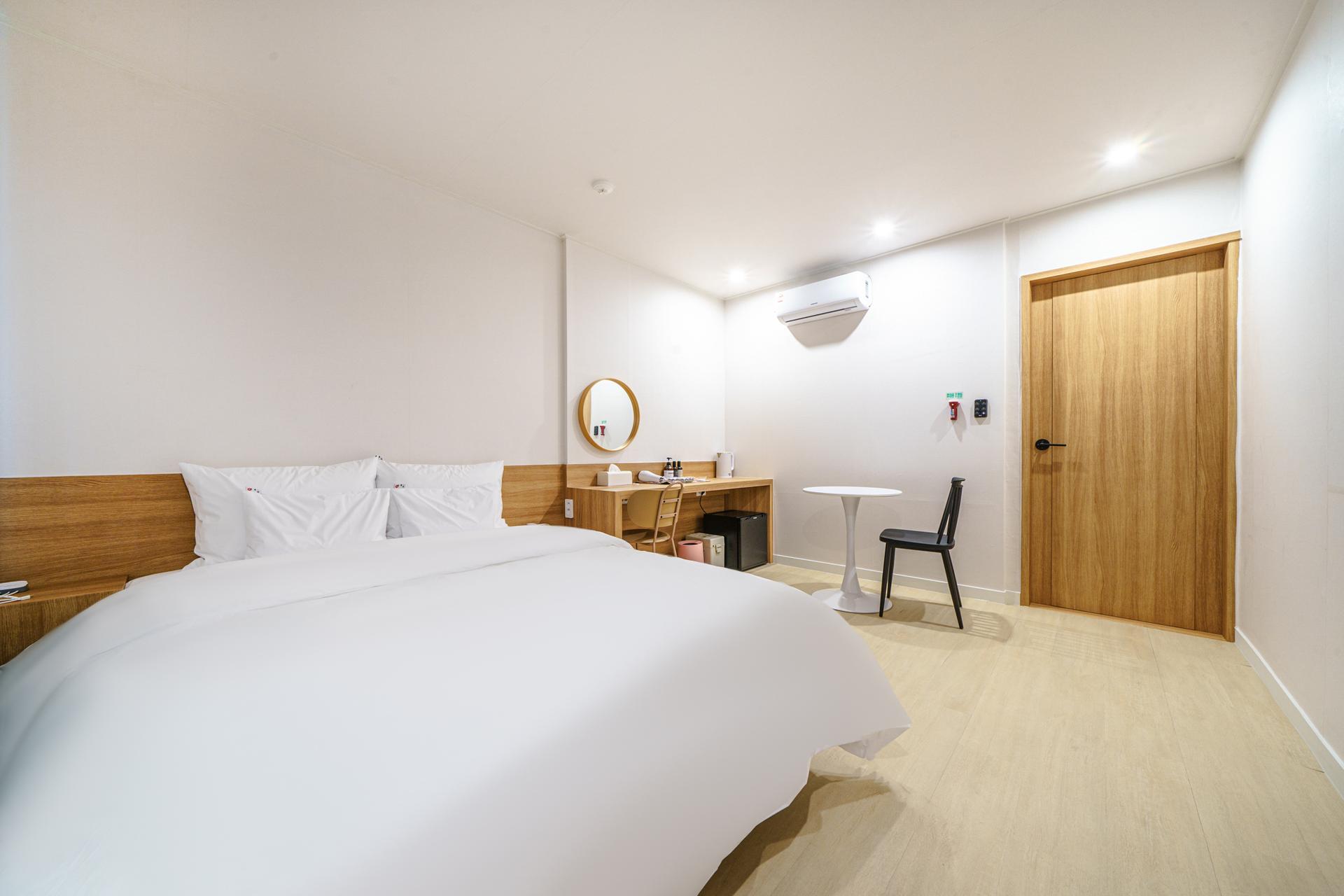 Geojedo Okpo Dongbaek Hotel Okpo Branch