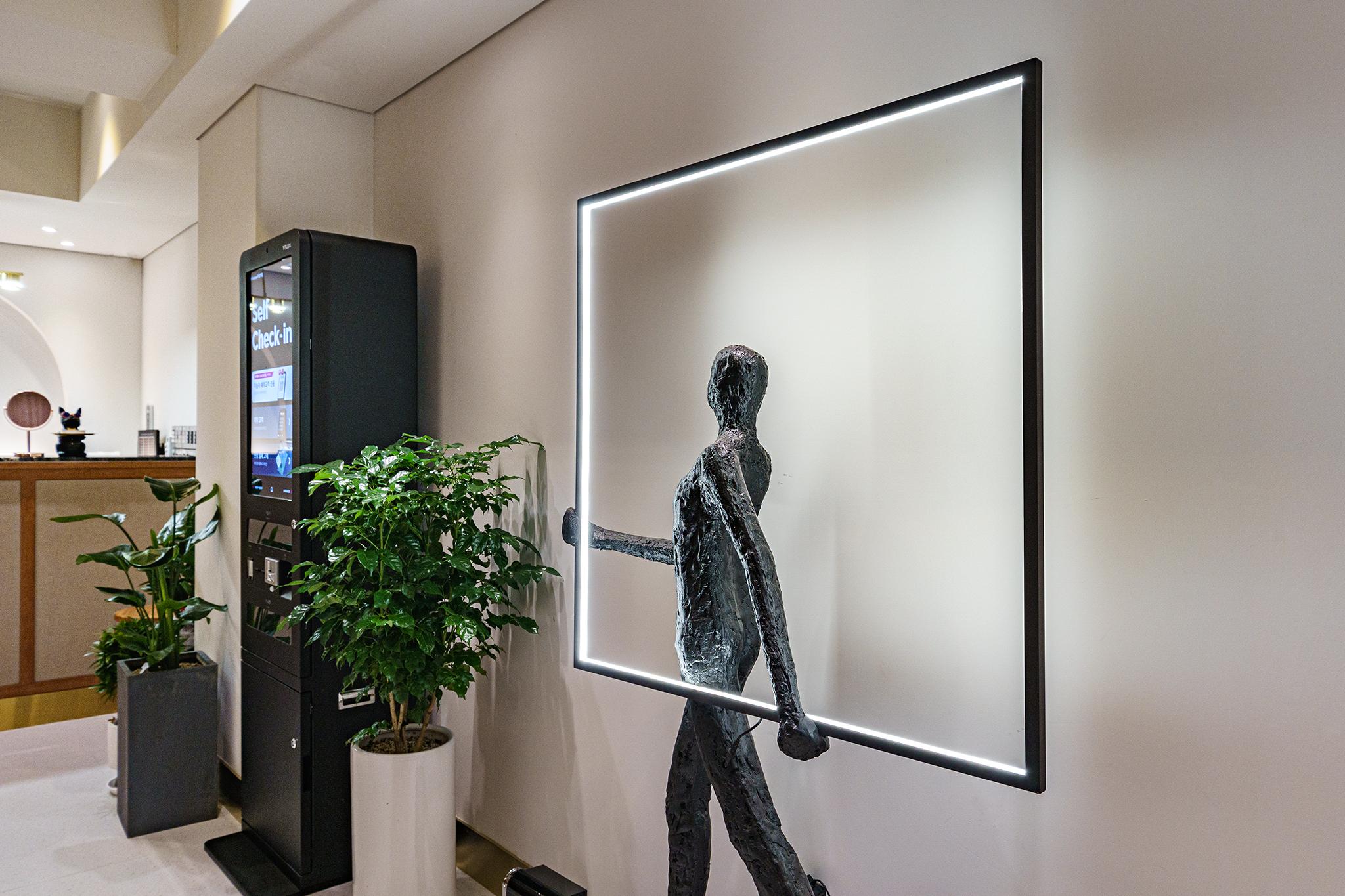 Busan Minam Station H Avenue-25