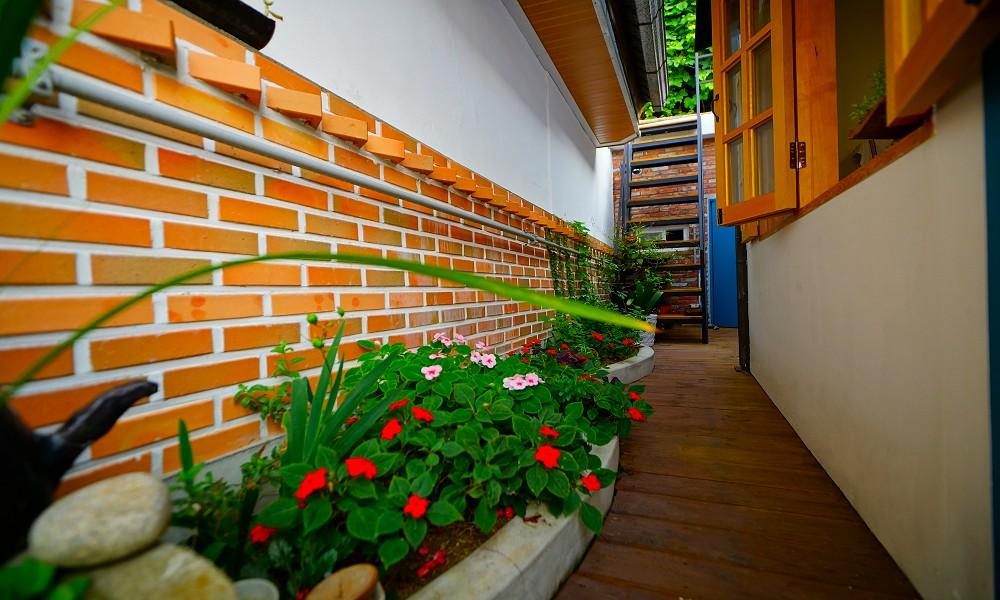 Hanok Village Daldaljam Guesthouse-21
