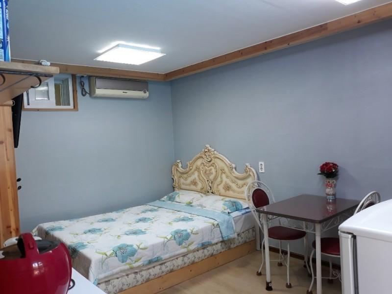 Pocheon Forest Inside Pretty Pension-2