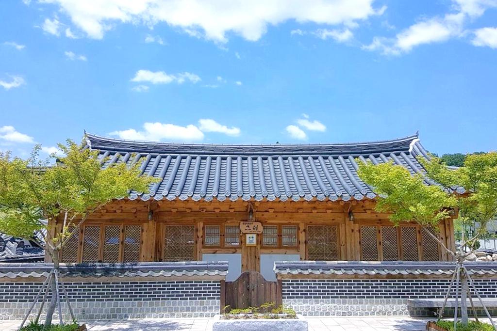 Jeonju Geune Hanok Stay