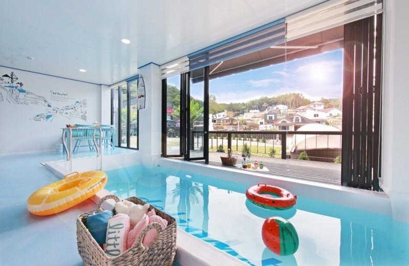 Gyeongju Pool Villa New Valley