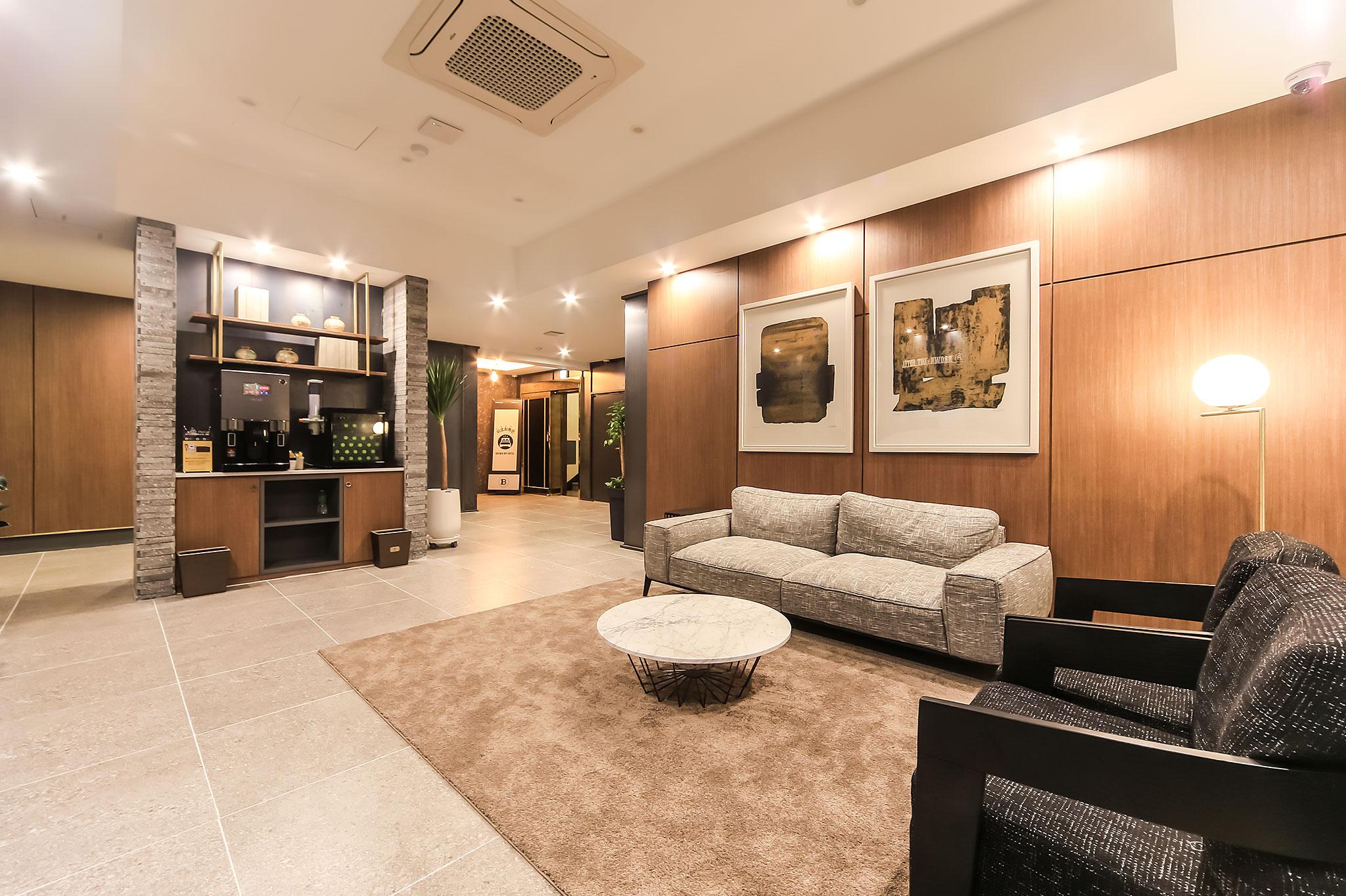 Busan Gupo Brown dot-23