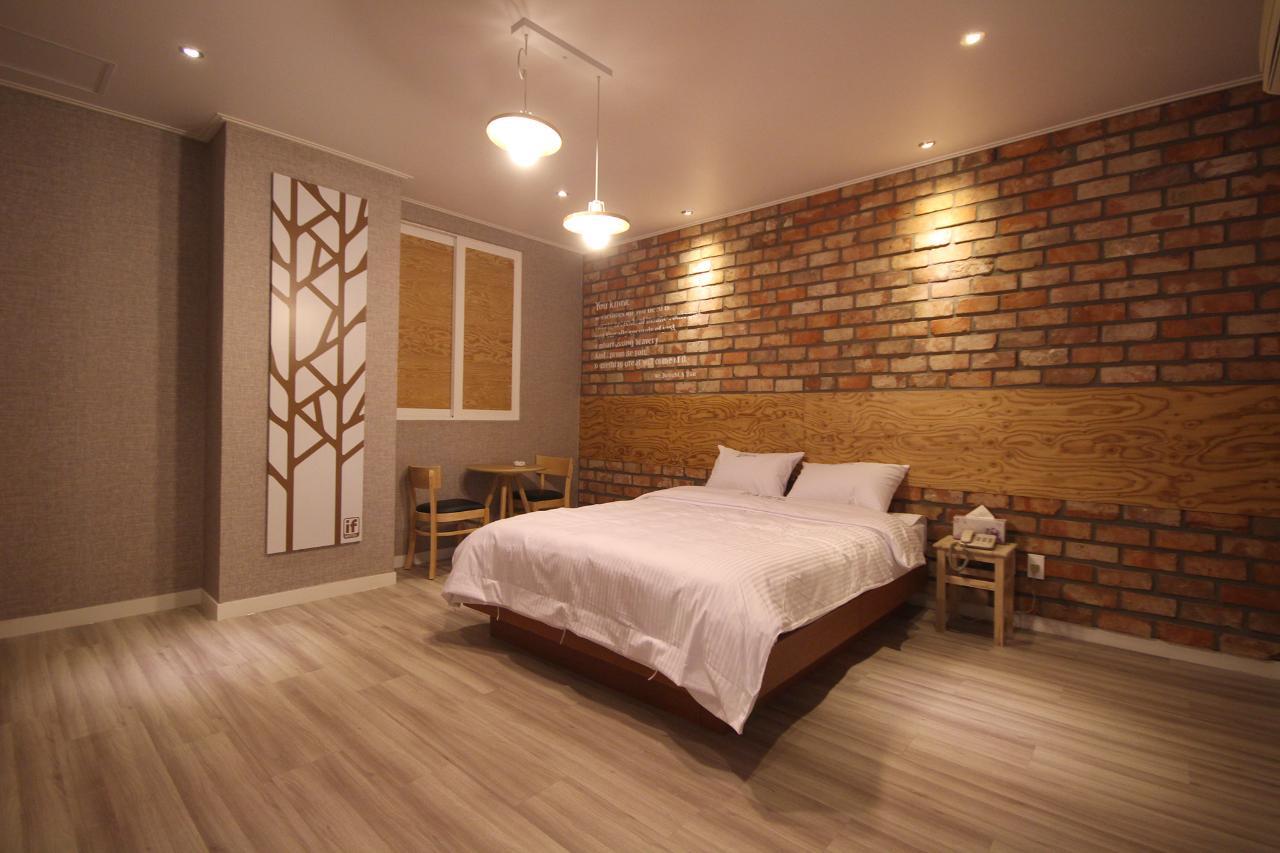 Gimhae Jangyu Check Hotel