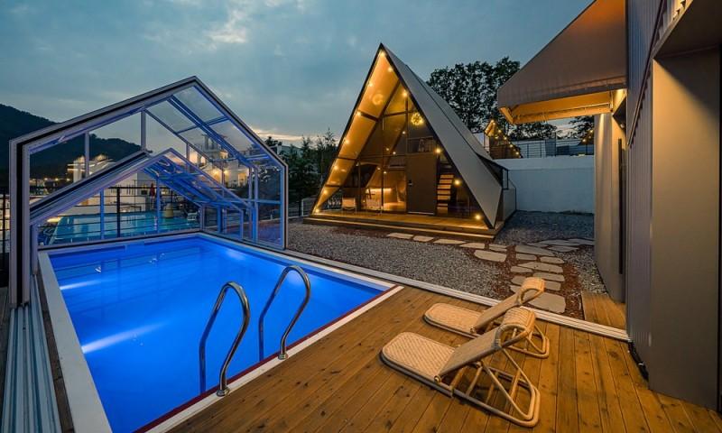 Gapyeong Spain Village Pool Lamping Pension