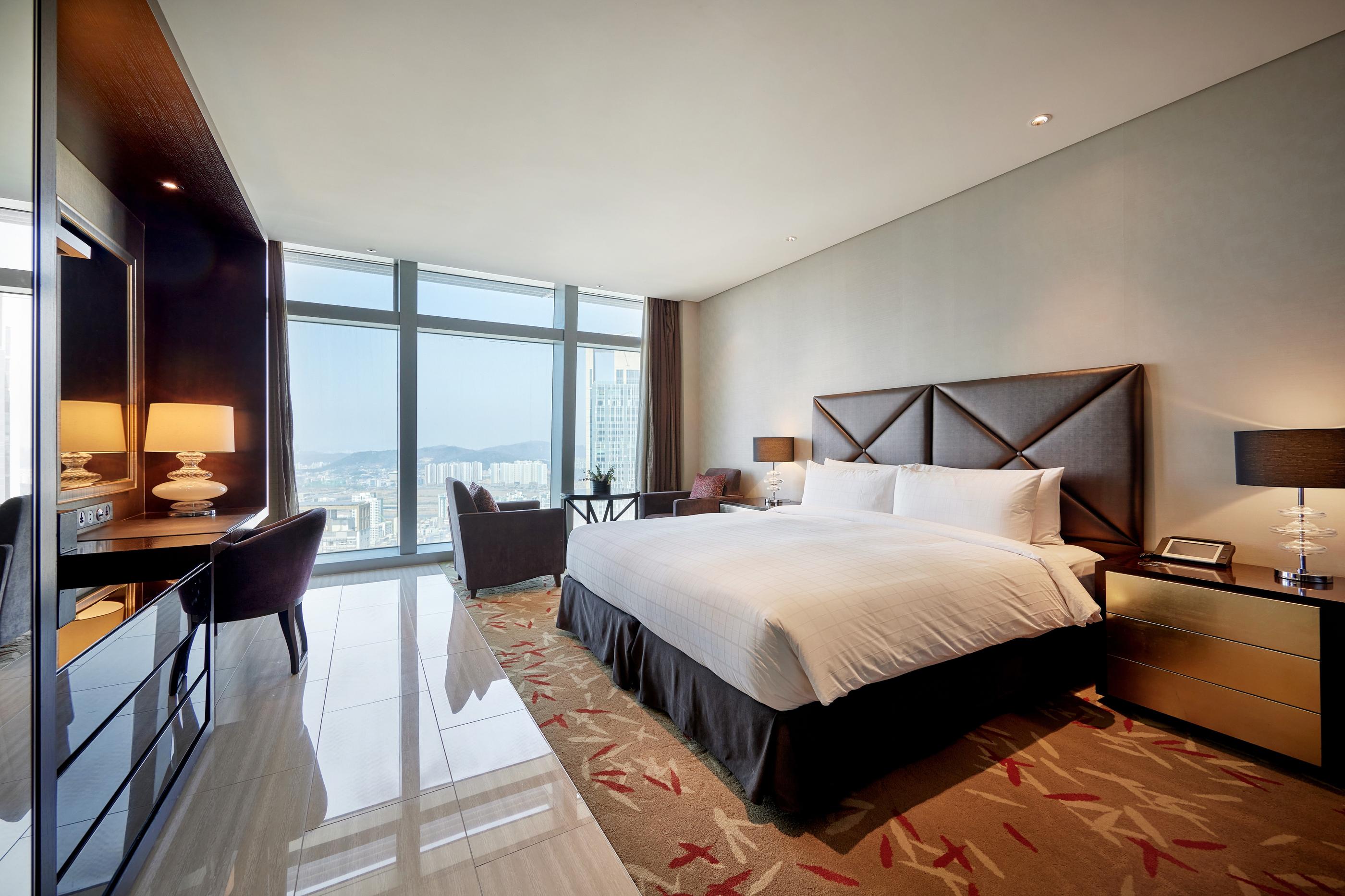 Oakwood Premier Incheon Hotel-3