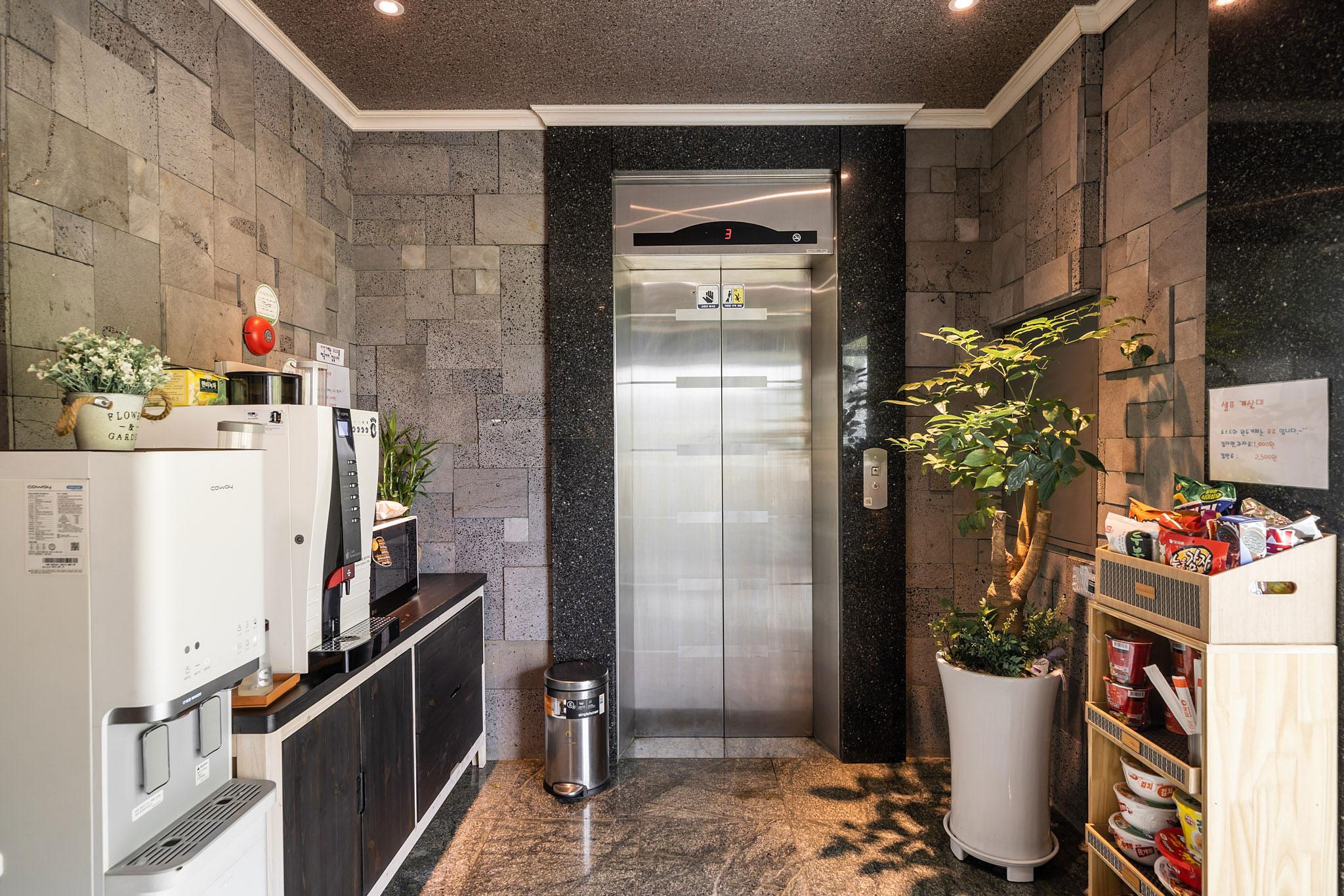 Anseong Lake Hotel-9